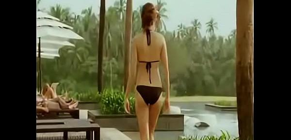 Anushka Sharma in bikini